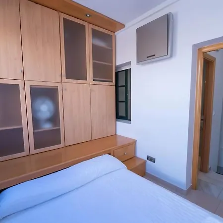 Junto A Setas De 아파트 *